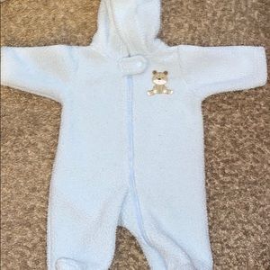 Carter warm one piece size 3m
